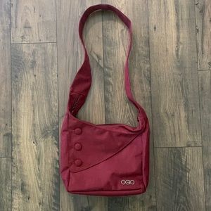 Ogio brooklyn tablet purse burgundy like new